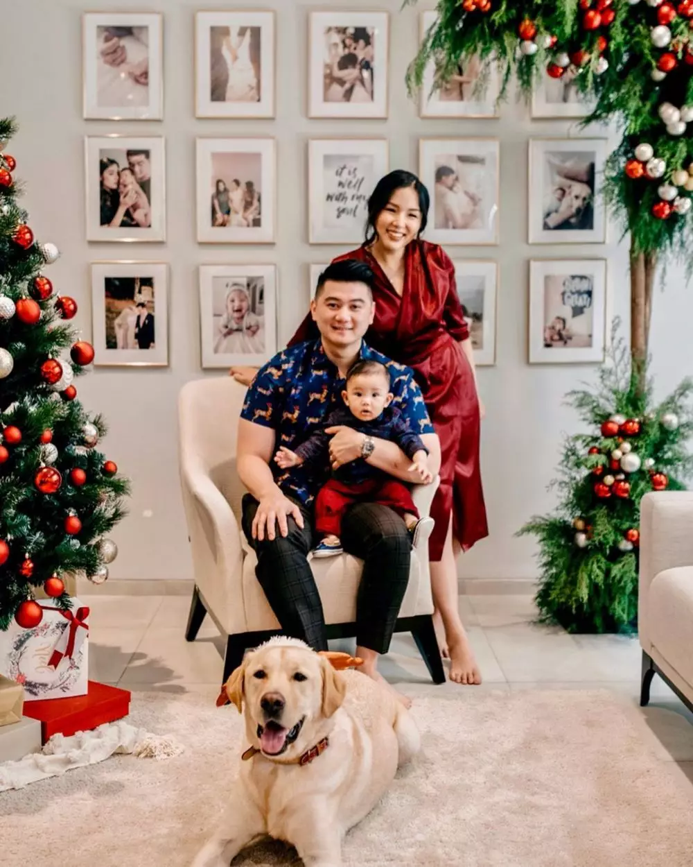 8 Potret Chef Arnold dan istri momong anak, seru dan kompak Instagram/@arnoldpo  @tiffanysoetanto