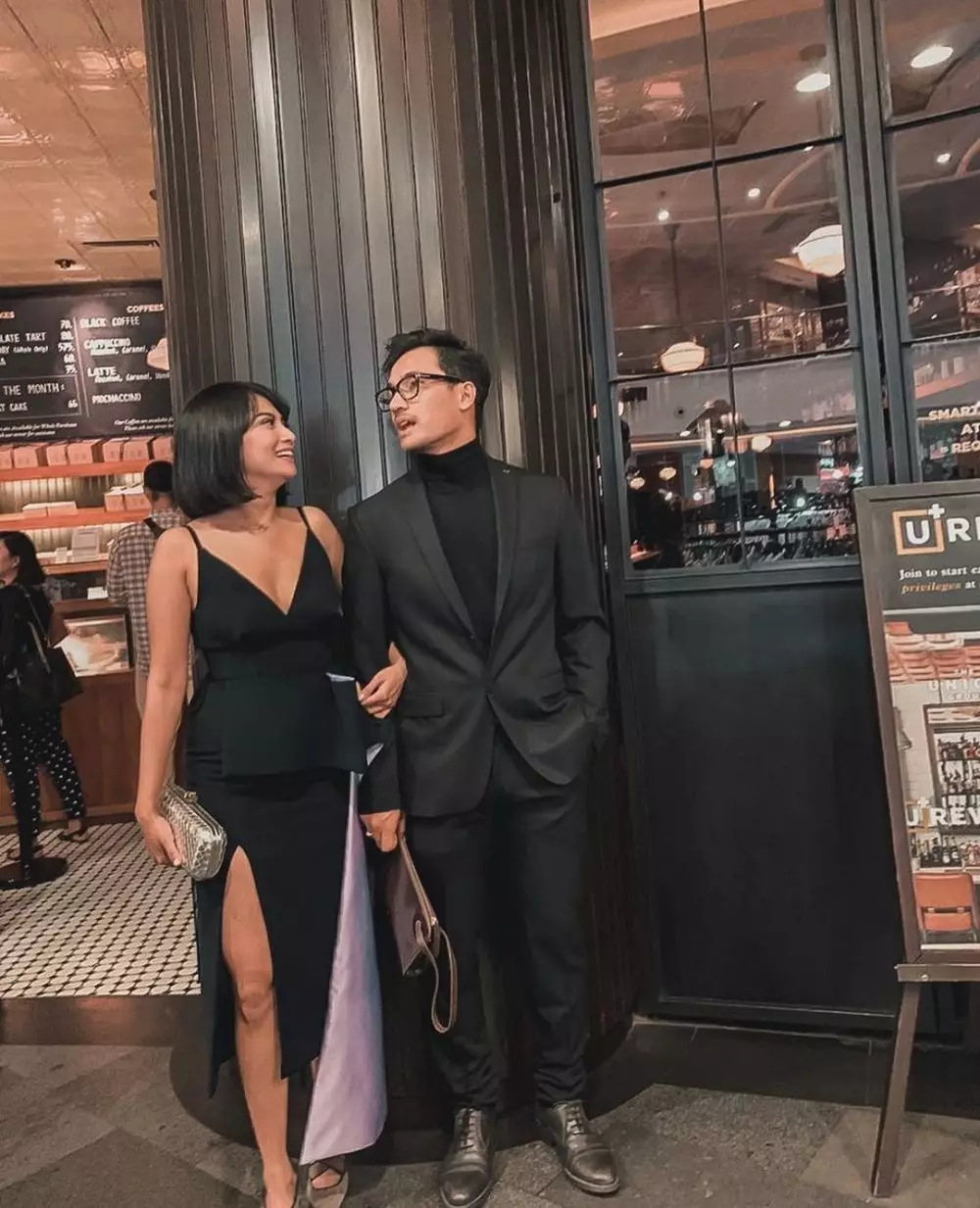 pernikahan Vanessa Angel berbagai sumber pernikahan Vanessa Angel berbagai sumber