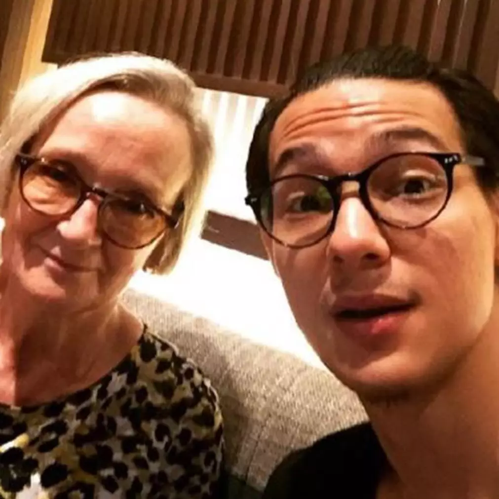 Jarang tersorot, ini 10 potret Marcell Darwin bareng sang ibu