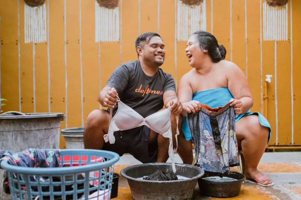 pemotretan unik cuci baju  Facebook 