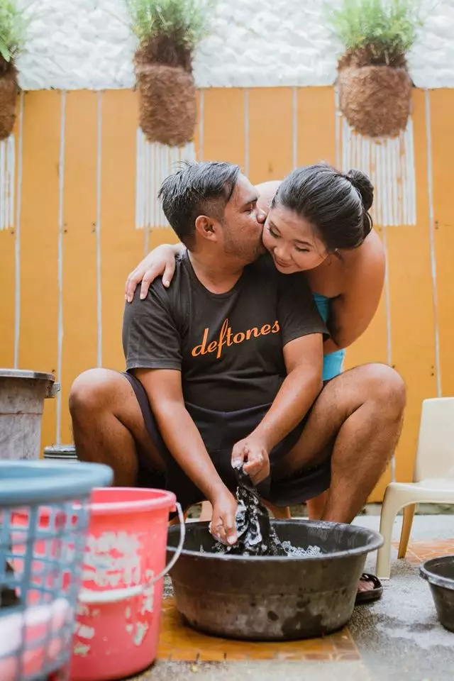 pemotretan unik cuci baju  Facebook 