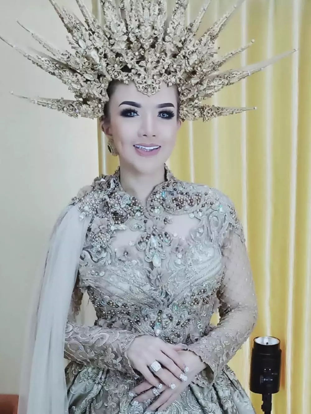 6 Potret Barbie Kumalasari jadi model pengantin, bikin pangling © 2020 instagram.com 6 Potret Barbie Kumalasari jadi model pengantin, bikin pangling © 2020 instagram.com