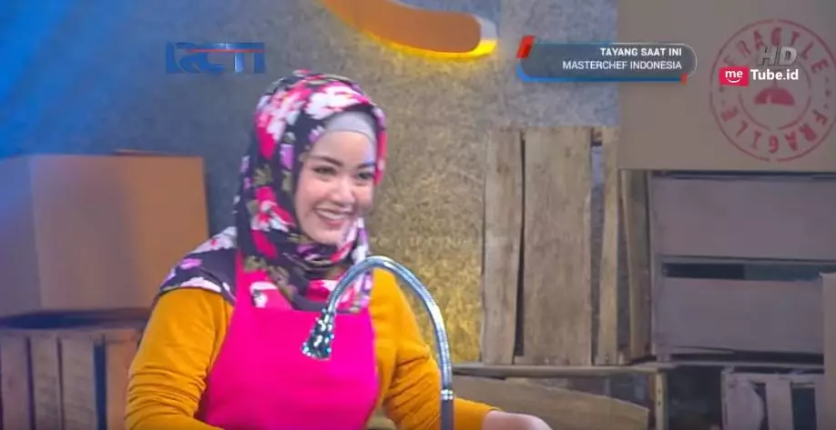 momen nangis masterchef bikin haru  YouTube
