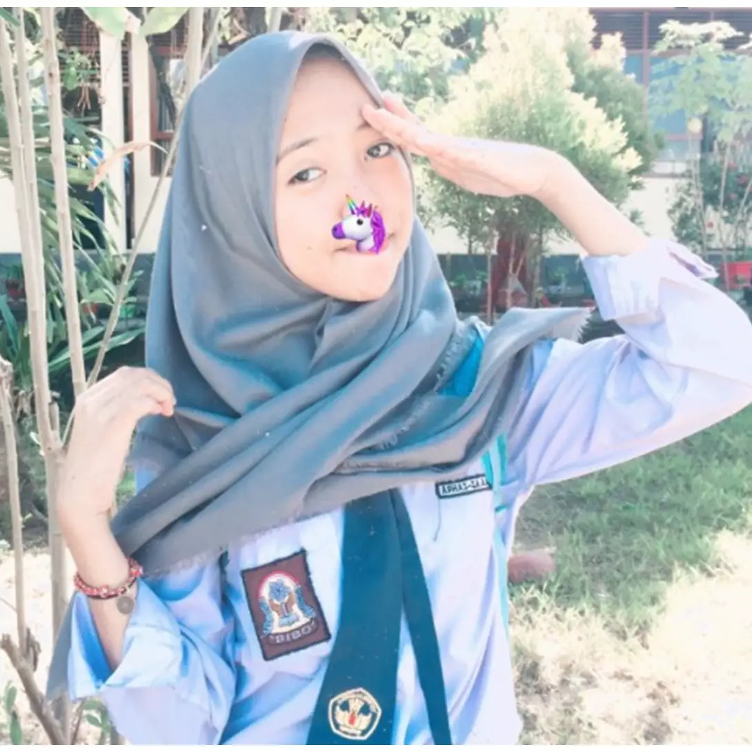 5 Potret Nabila &amp; Nadya, anak kembar yang bertemu usai 16 tahun