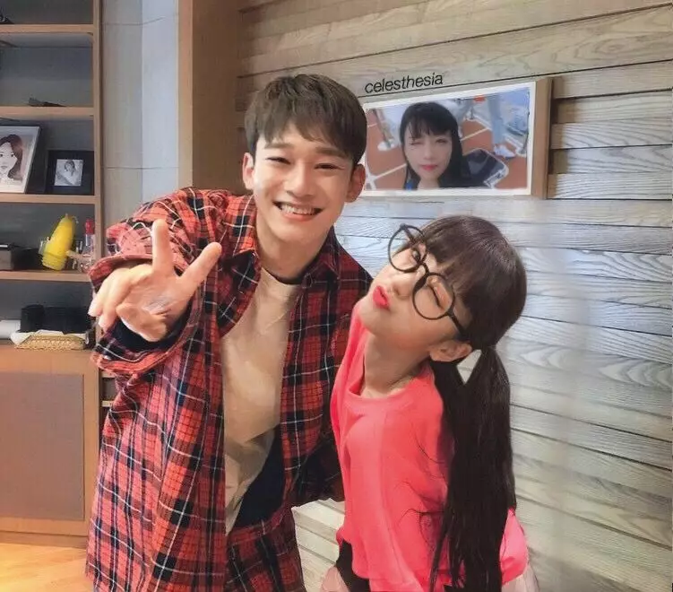 perjalanan asmara Chen EXO © 2020 Pinterest