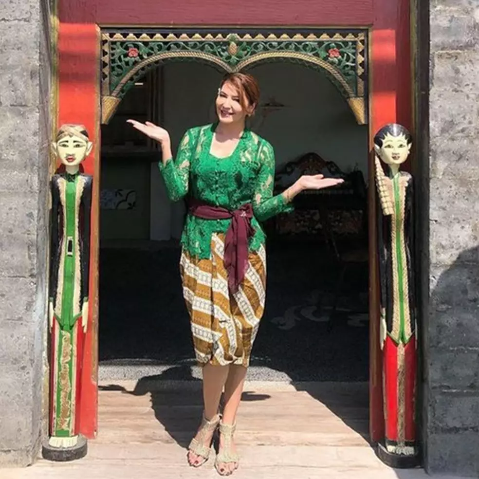 8 Potret warung makan Tamara Bleszynski di Bali yang sempat tutup