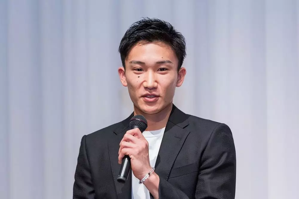 Kento Momota Instagram