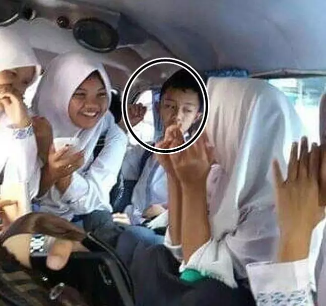 momen gue nggak ikutan  Istimewa