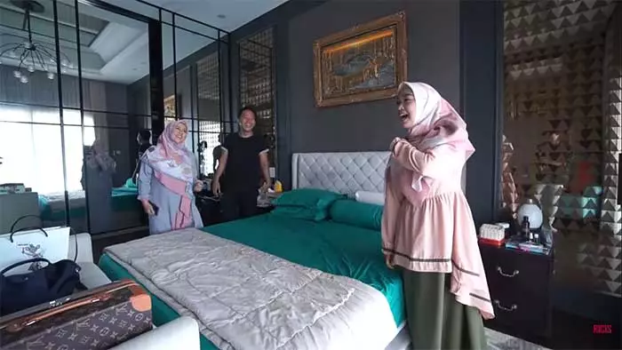 kamar mewah komedian  © 2020 brilio.net