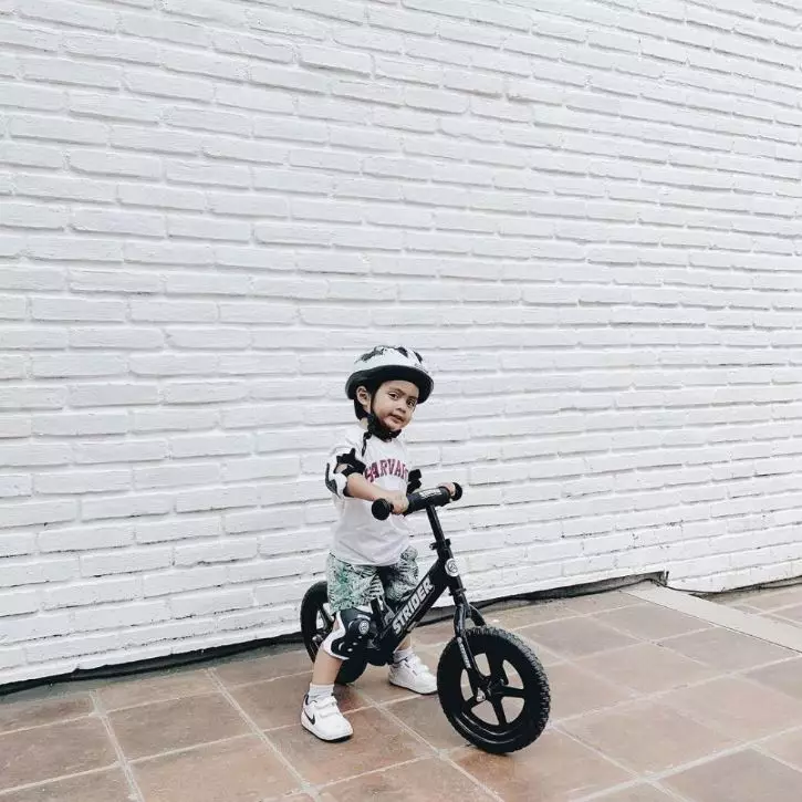 Aksi anak seleb saat olahraga ini gemesin Instagram 