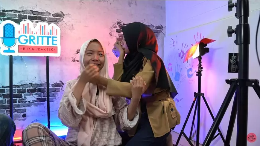 pertemuan Nadya dan Nabila pertama kali youtube pertemuan Nadya dan Nabila pertama kali youtube