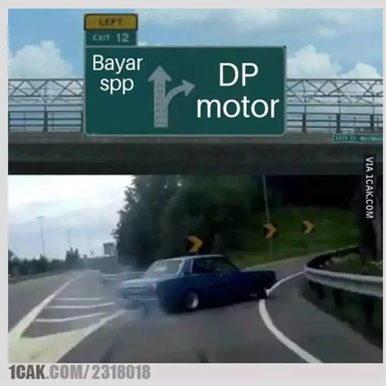 10 Meme bayar SPP ini lucunya bikin senyum tapi pusing