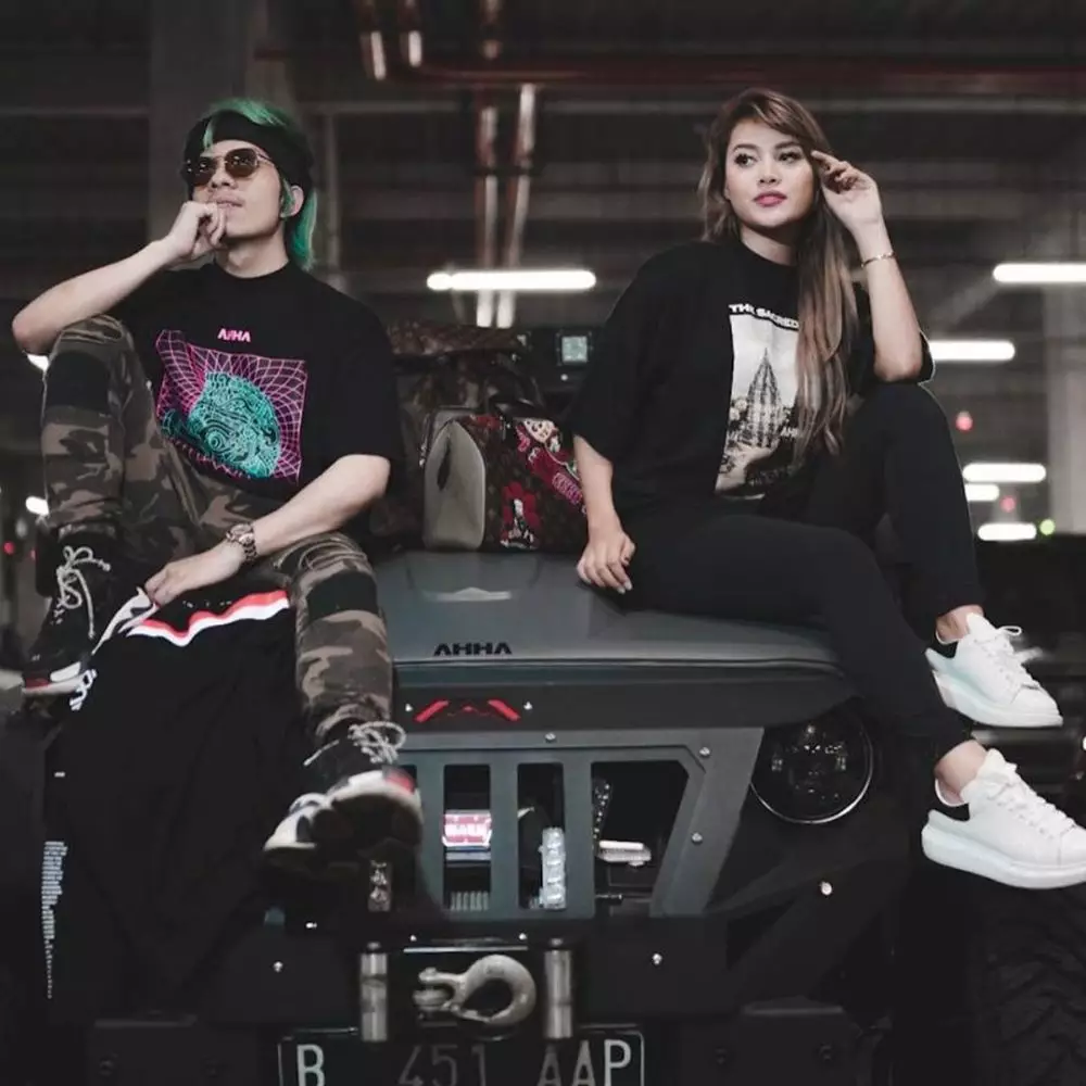 Aurel dapat kado sepatu dari Atta Halilintar, harganya Rp 10 juta © 2020 instagram.com Aurel dapat kado sepatu dari Atta Halilintar, harganya Rp 10 juta © 2020 instagram.com