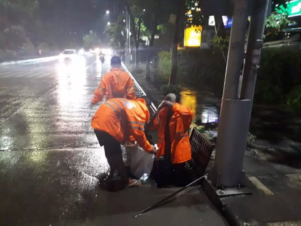 Ini strategi Pemkot Surabaya atasi banjir, cuma butuh 2 jam © 2020 instagram.com