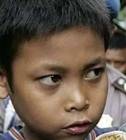 Potret transformasi Ponari Instagram  Potret transformasi Ponari Instagram