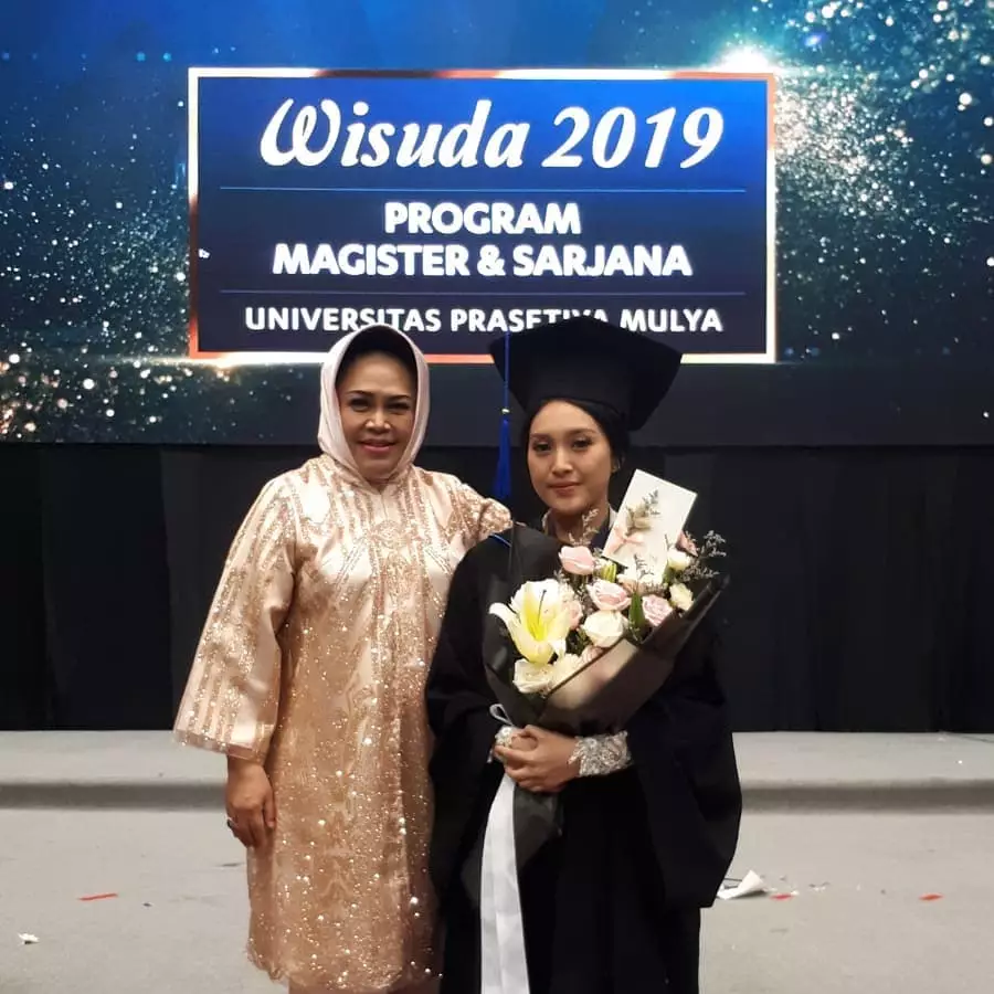 Hetty Koes Endang dan putrinya  Instagram  Hetty Koes Endang dan putrinya  Instagram