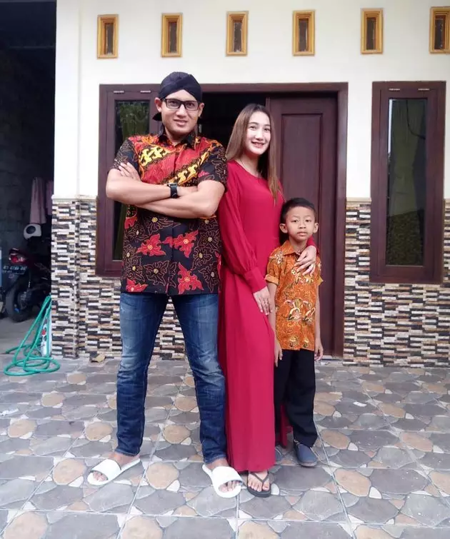 8 Potret Ayu Brylian kakak ipar Nella Kharisma yang cantik memesona © 2020 instagram.com