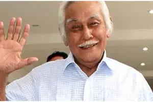 37 Kata-kata quote Bob Sadino, bikin anak muda termotivasi