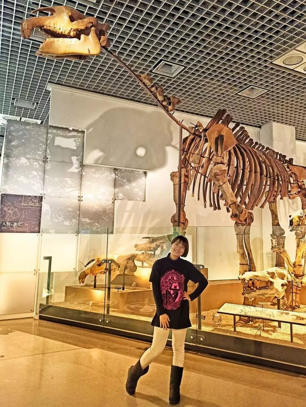 6 Potret Leony berambut nyentrik super pendek, bikin pangling © 2020 instagram.com 6 Potret Leony berambut nyentrik super pendek, bikin pangling © 2020 instagram.com