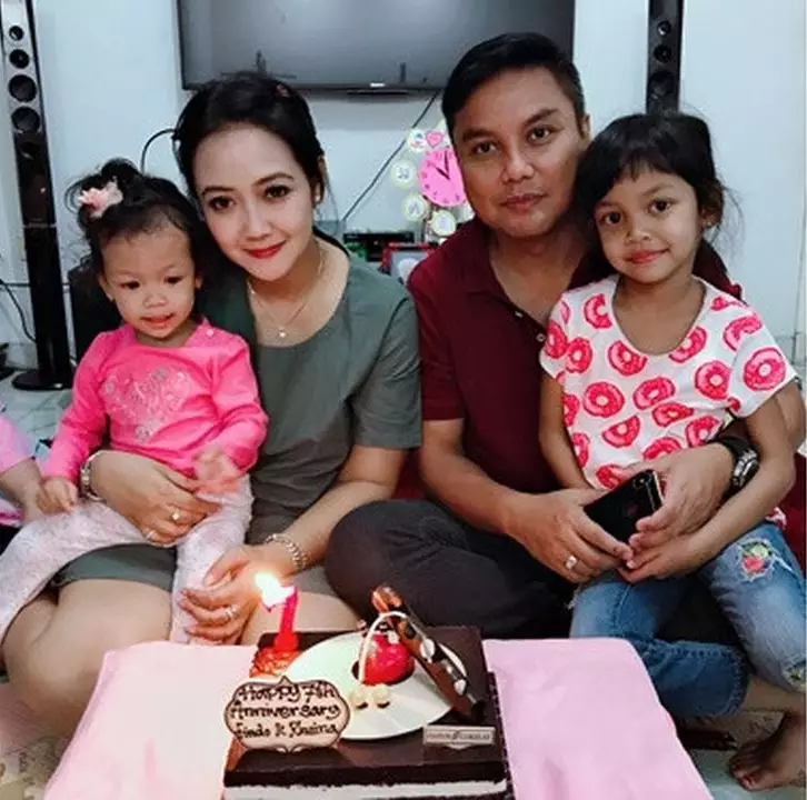 Mpok Fatimah ibu si Entong © 2020 instagram.com