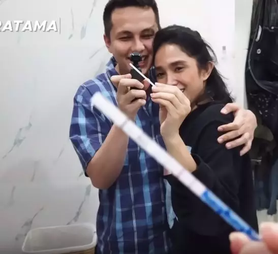 Kabar kehamilan Ussy © 2020 brilio.net