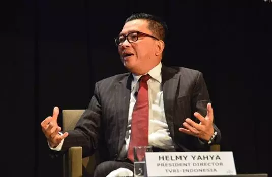 4 Alasan di balik pemecatan Helmy Yahya sebagai Direktur TVRI © 2020 brilio.net 4 Alasan di balik pemecatan Helmy Yahya sebagai Direktur TVRI © 2020 brilio.net