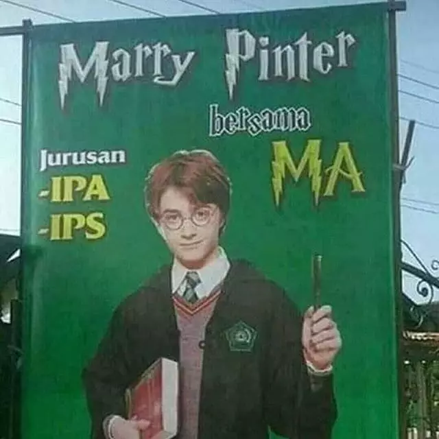 spanduk absurd bikin geleng kepala © 2020 1cak.com