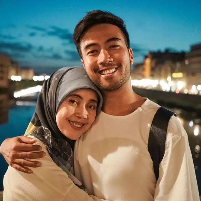 potret vidi bareng ibunda Instagram