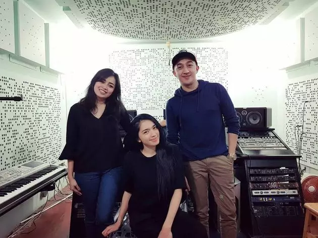 Kakak Angel Karamoy  Instagram 