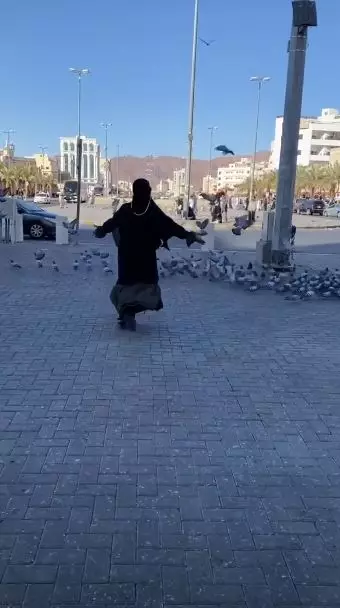 potret okky lukman umrah  Instagram