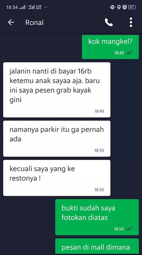 chat wa penumpang gegara uang parkir © Facebook/zoonymae