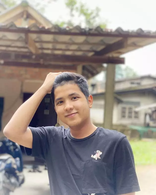 Jirayut pulang kampung  Instagram 