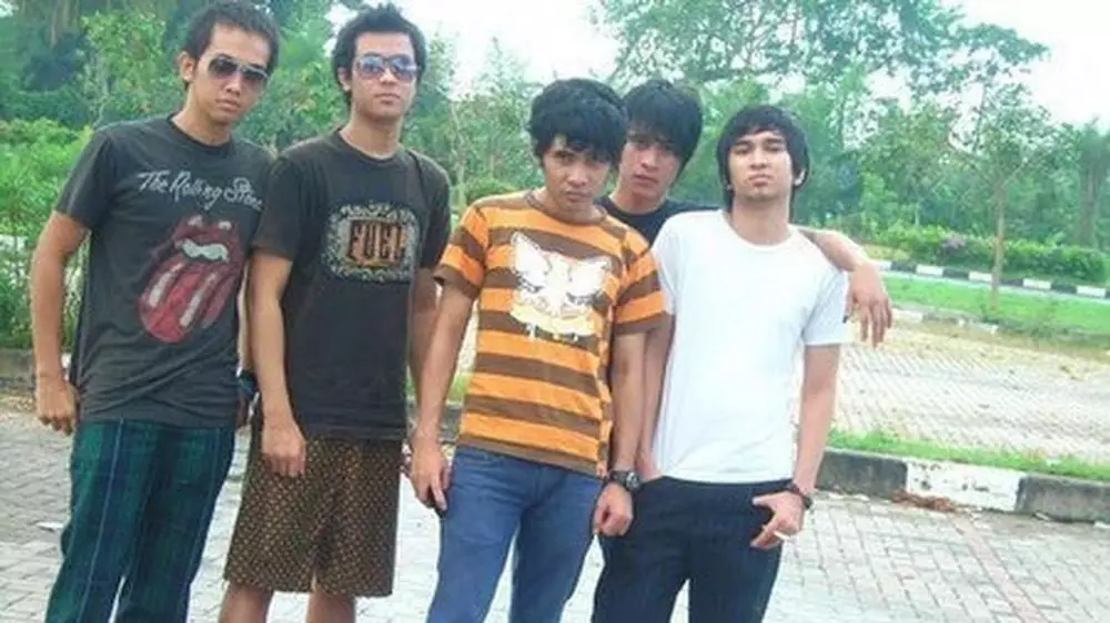 Naga mundur dari Lyla  Instagram 