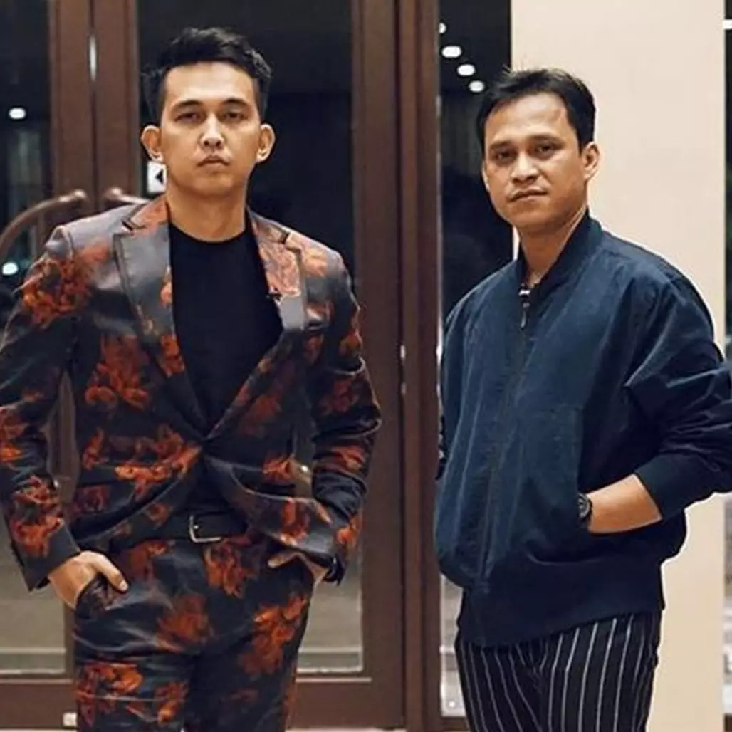  6 Momen kebersamaan Naga dengan band Lyla, bikin nostalgia