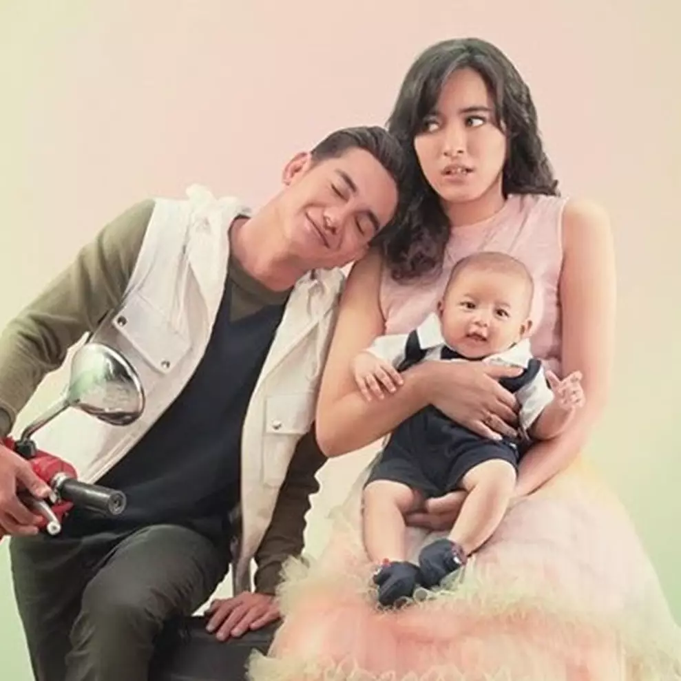 7 Film dibintangi Mawar Eva de Jongh, terbaru TTM 2