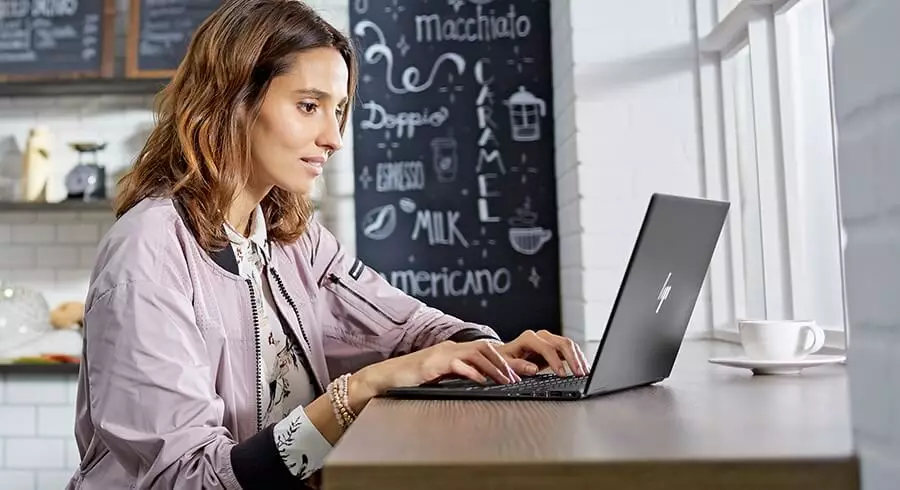 laptop 2 in 1 istimewa