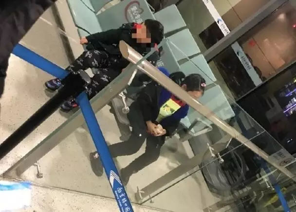 Orangtua ini tega tinggalkan anak istimewa