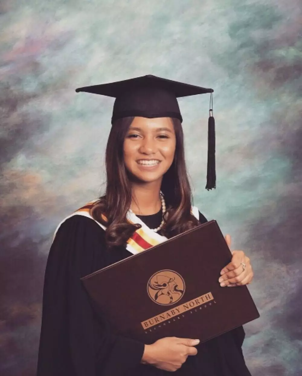 Pesona Pruistin Aisha istimewa Pesona Pruistin Aisha istimewa