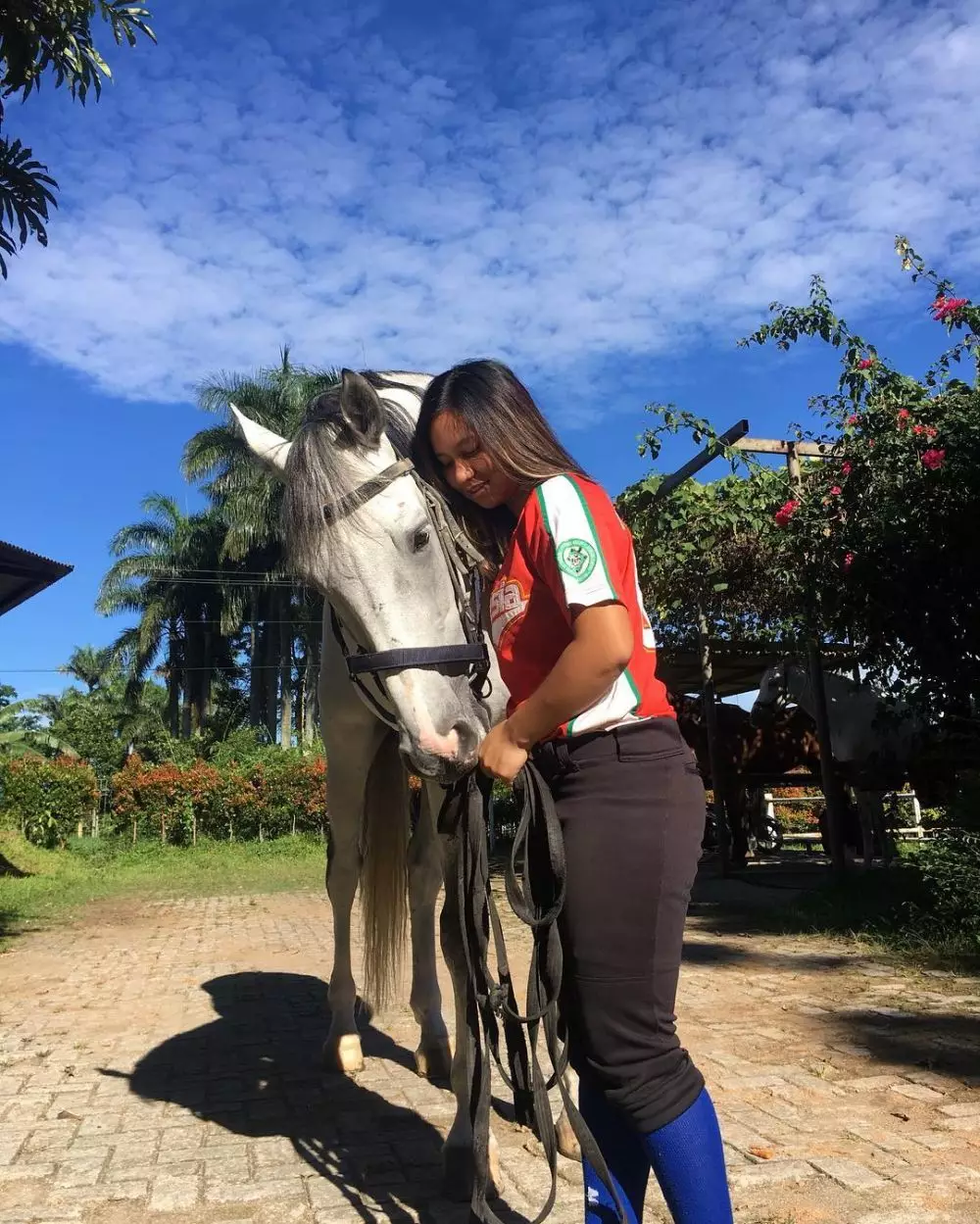 Pesona Pruistin Aisha istimewa Pesona Pruistin Aisha istimewa