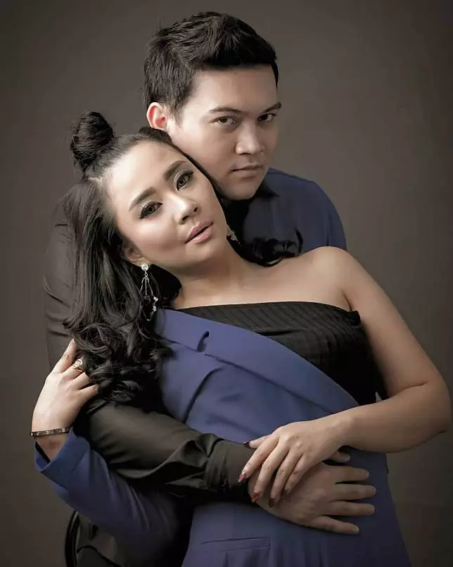 Gaya prewedding seleb ini unik & keren Instagram  Gaya prewedding seleb ini unik & keren Instagram