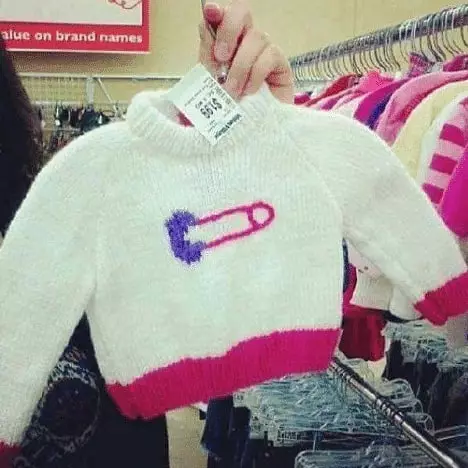 kreasi nyeleneh desain baju © 2020 instagram.com