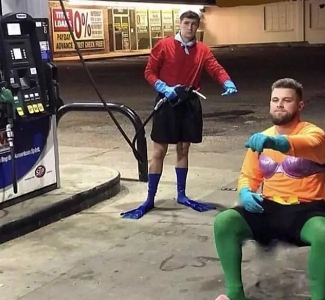 cosplay dan badut bikin tepuk jidat  Instagram