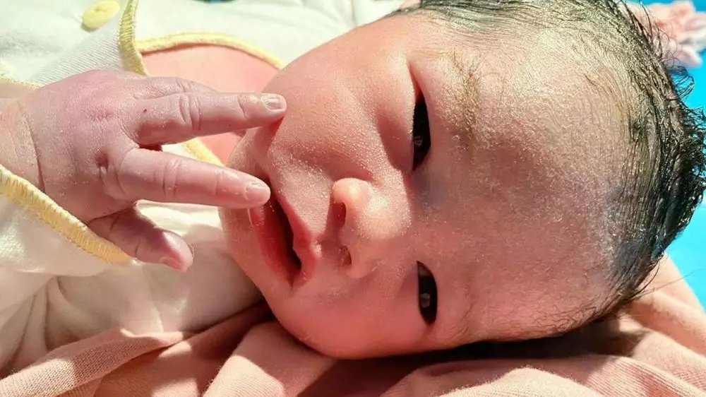 Anak ketiga Yulita potret  Instagram 