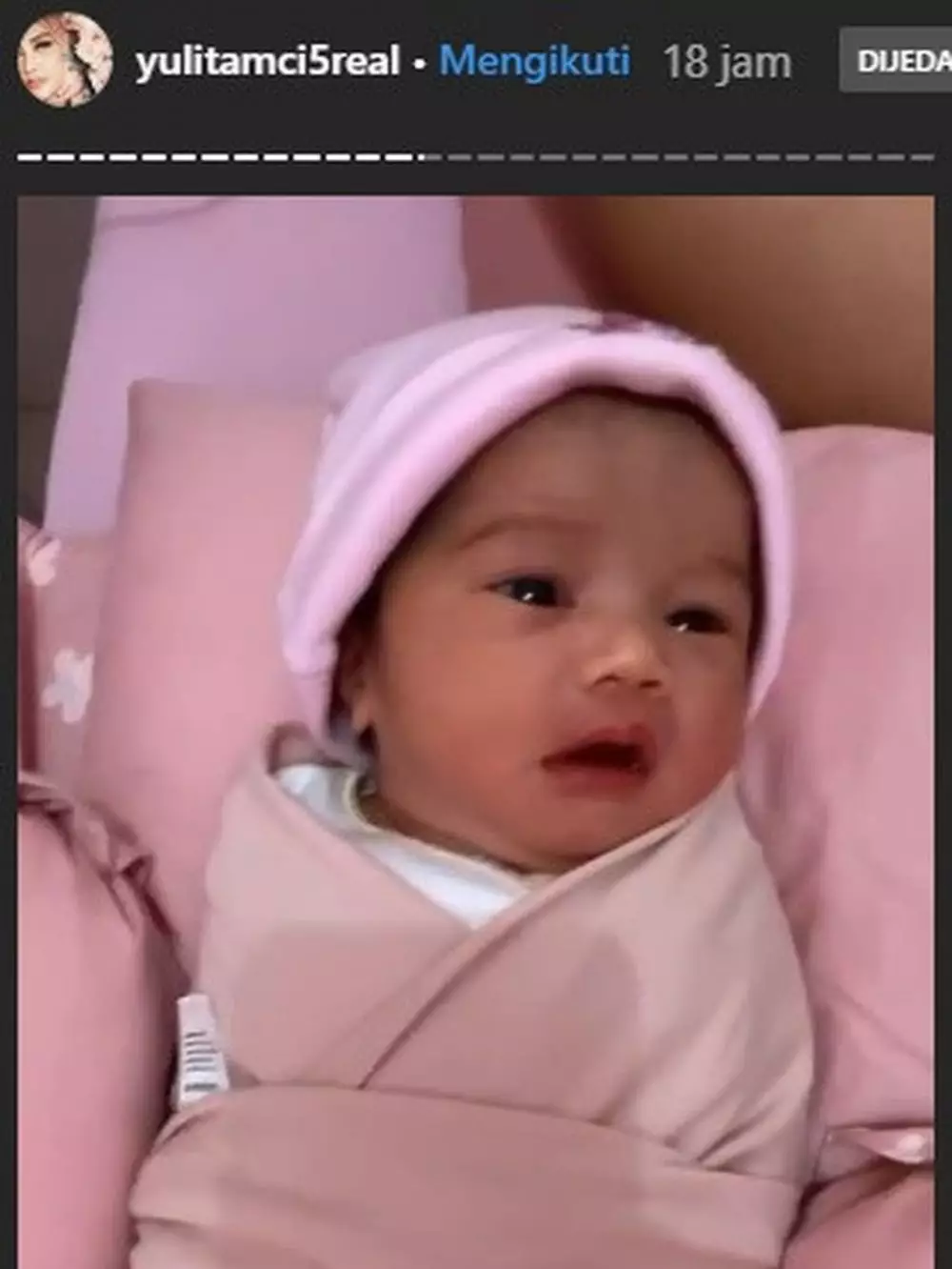 Anak ketiga Yulita potret Instagram Anak ketiga Yulita potret Instagram