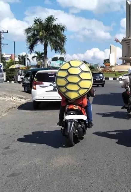 kelakuan orang naik motor  Instagram kelakuan orang naik motor  Instagram