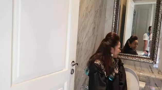 Kamar mandi Andre  YouTube 