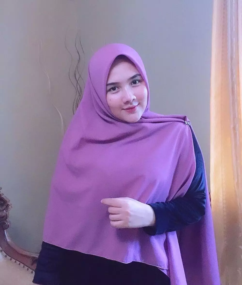 Pesona Una Maulina Instagram  Pesona Una Maulina Instagram