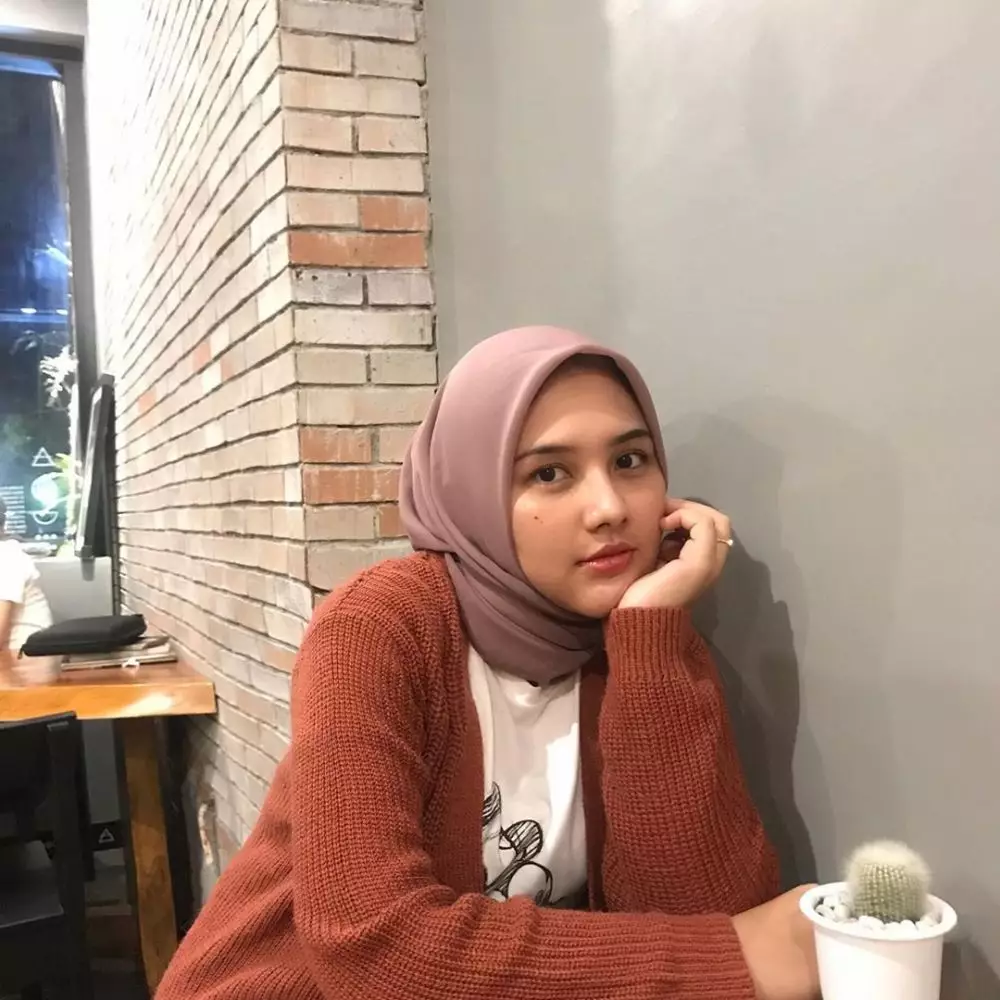 Pesona Una Maulina Instagram  Pesona Una Maulina Instagram