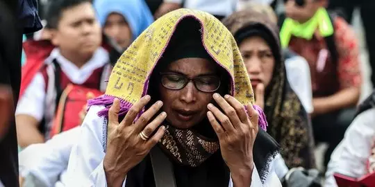 Pegawai honorer dihapus  merdeka.com 