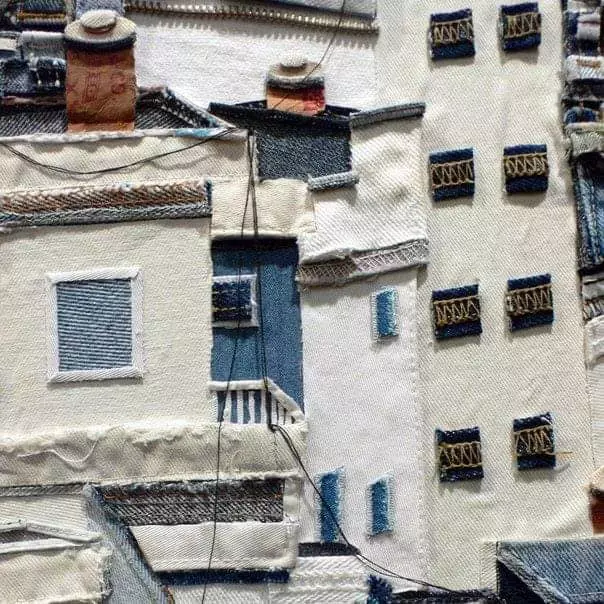karya dibuat dari jeans bak lukisan © Facebook/Azza Art